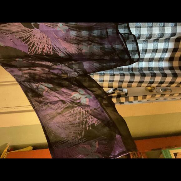 Talk of the Walk Black Short Kimono with Peacocks - Picture 3 of 9